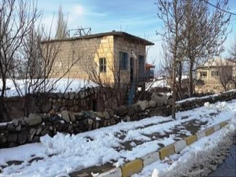 Nevşehir Acıgöl�de Kargir ev ve Arsası Nevşehir Acıgöl Bankadan