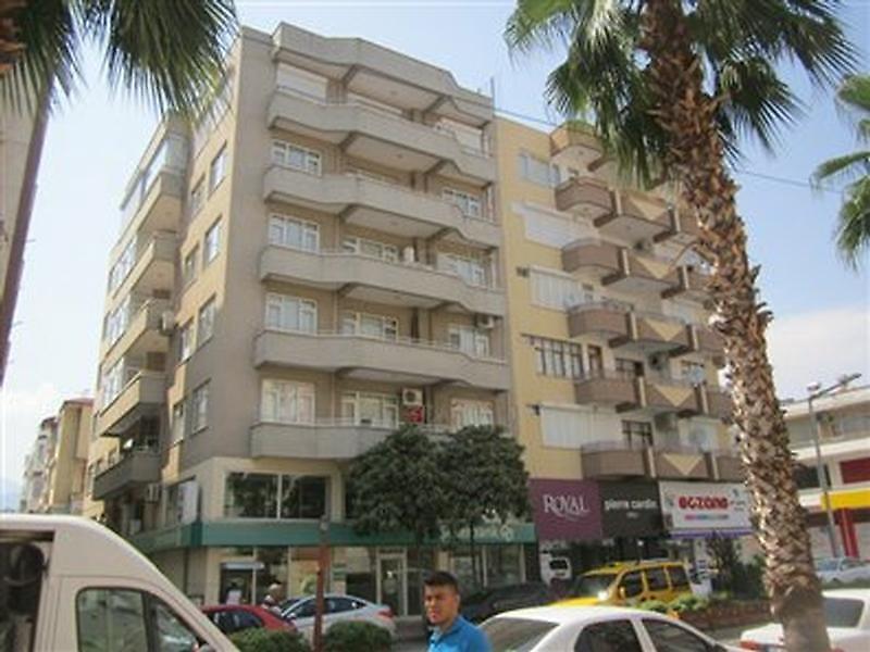 Antalya Kumluca Bağlık Mahallesi�nde 3+1 Daire 171 m2 Antalya Kumluca