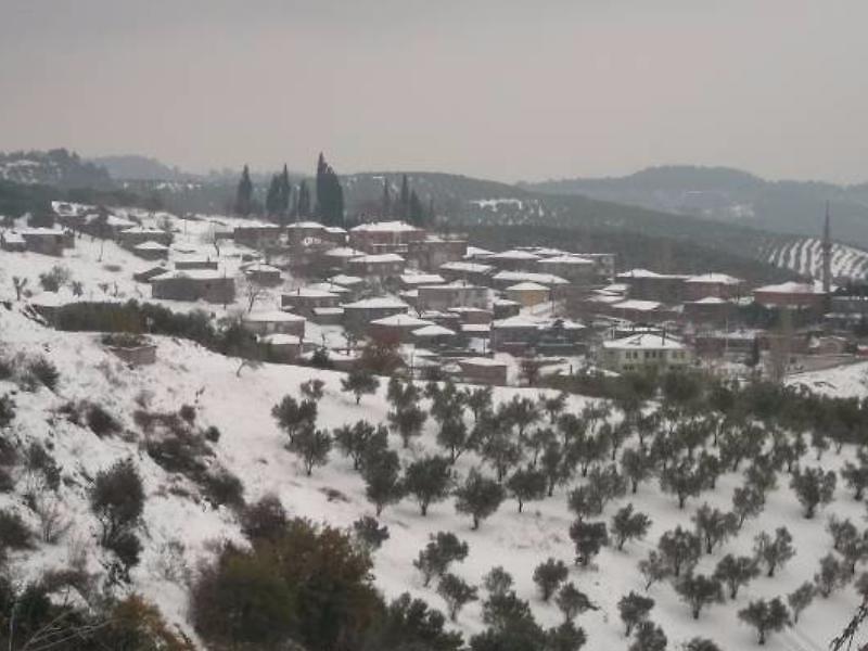 Bursa Mudanya Mirzaoba�da 2 Katlı Ev ve Arsası Bursa Mudanya