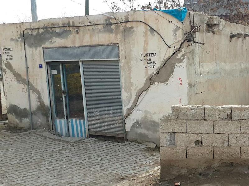 Iğdır Karakoyunlu�da Kerpiç Ev Iğdır Karakoyunlu Bankadan Satılık