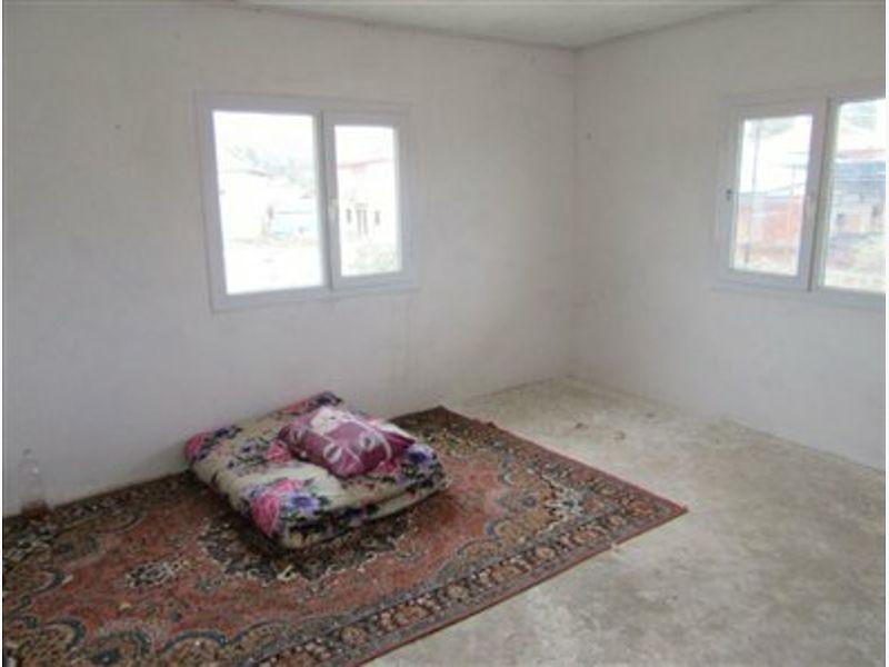 İzmir Kiraz İğdeli�de 190 m2 Kargir Ev ve 5363 m2 Tarla İzmir Kiraz