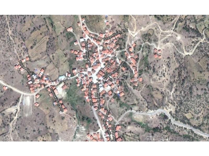 Manisa Demirci Kulalar Köyünde Kargir Ev Manisa Demirci Şirketten