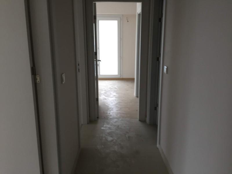 İstanbul Esenyurt Dumankaya Vadi Evleri B Blokda 141 m2 Daire
