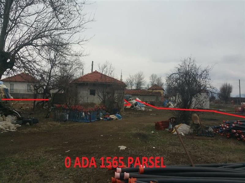 Denizli Acıpayam Ovayurt Mahallesinde Bahçeli Ev ve Ahır Denizli
