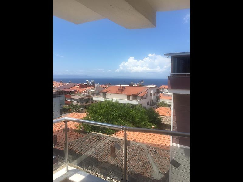 İzmir Dikili Salimbey Mahallesinde 3+1 Çatı Aralı Mesken İzmir Dikili