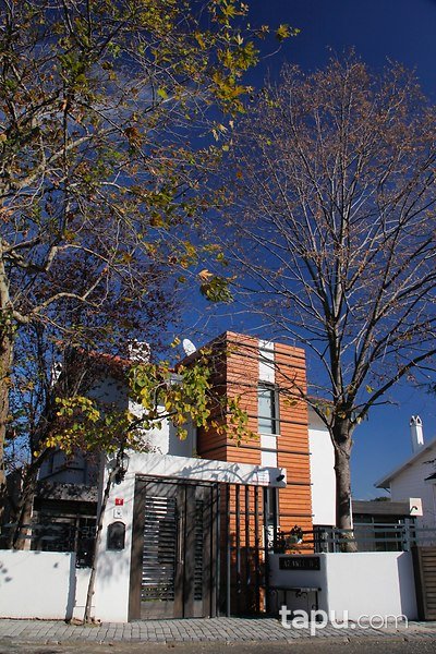 Zekeriyaköy Garanti Koza Projesinde Bahçeli Müstakil Villa