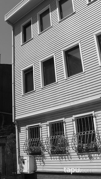 Sultanahmet'te Müstakil Sıfır Bina