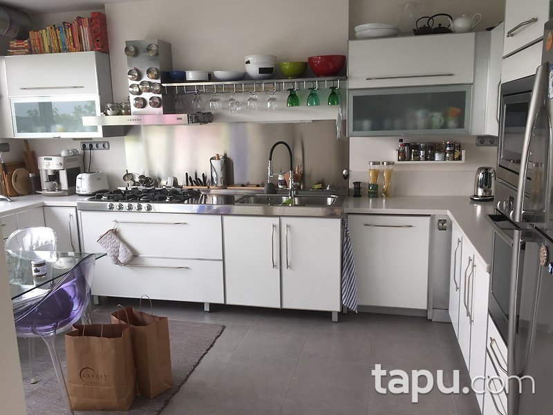 Bebek Tanova Sitesi Açık Deniz Manzaralı 3+1 Daire