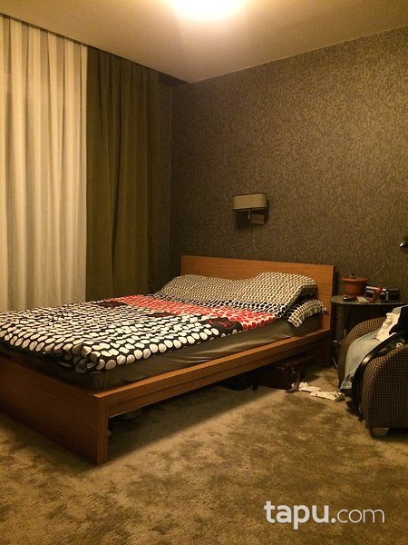 Ataköy'de Yatırımlık Balkonlu 1+1 Daire