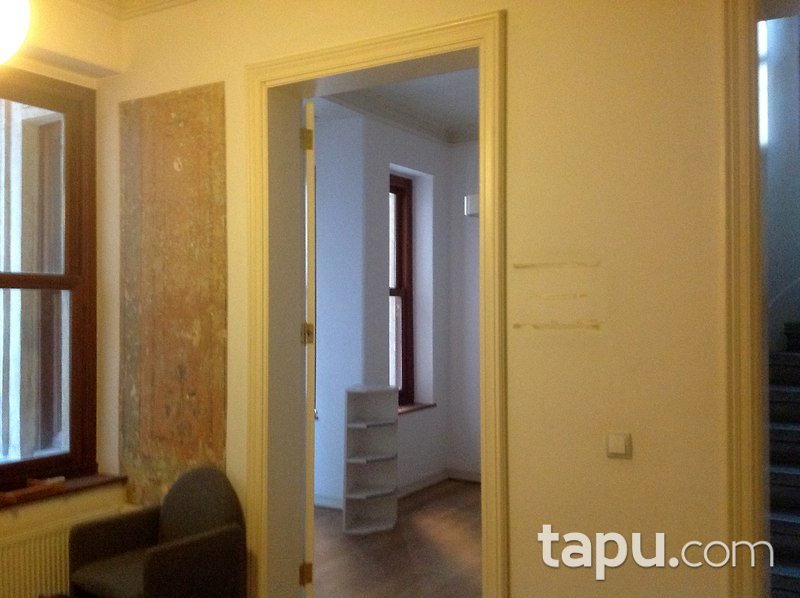 İstanbul Beyoğlu'nda Restorasyon Projeli Müstakil Tarihi Eser Bina