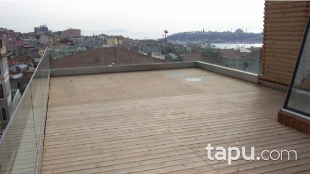 İstanbul Beyoğlu'nda Restorasyon Projeli Müstakil Tarihi Eser Bina