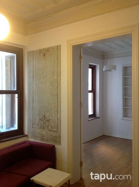 İstanbul Beyoğlu'nda Restorasyon Projeli Müstakil Tarihi Eser Bina