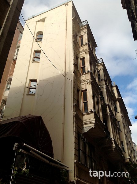 İstanbul Beyoğlu'nda Restorasyon Projeli Müstakil Tarihi Eser Bina