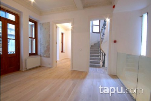 İstanbul Beyoğlu'nda Restorasyon Projeli Müstakil Tarihi Eser Bina