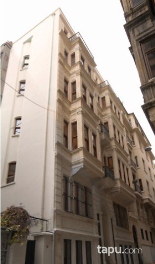 İstanbul Beyoğlu'nda Restorasyon Projeli Müstakil Tarihi Eser Bina