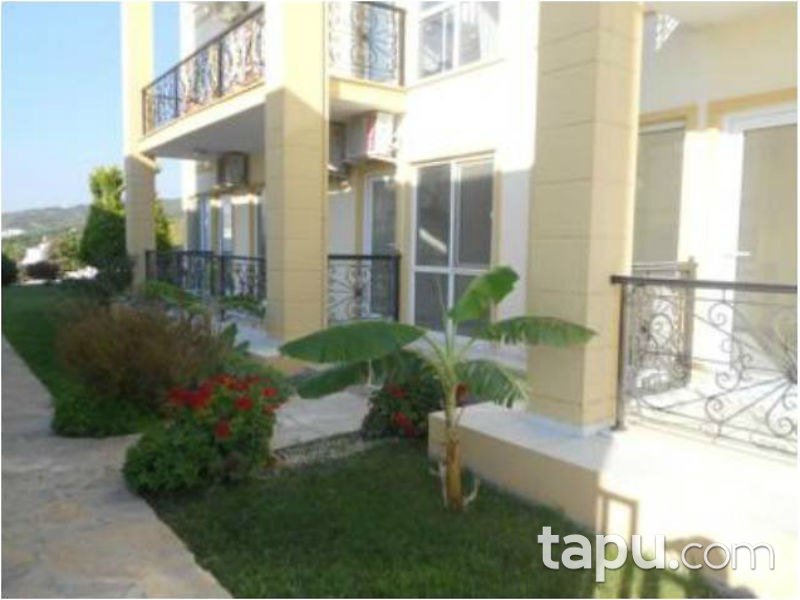 Muğla Güllük'te Havuzlu Site'de 2+1 Daire