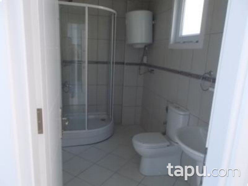 Muğla Güllük'te Havuzlu Sitede 2+1 Daire