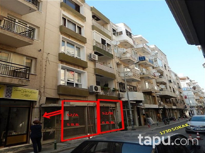 İzmir Karşıyaka'da Dükkan