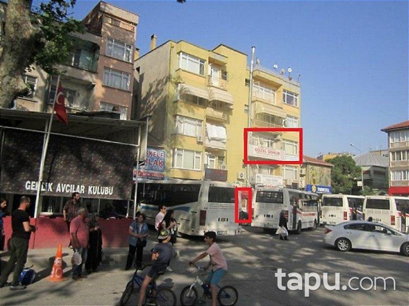 Bursa Gemlik Merkezde Deniz Manzaralı Tahliye Edilmemiş 2+1 Daire