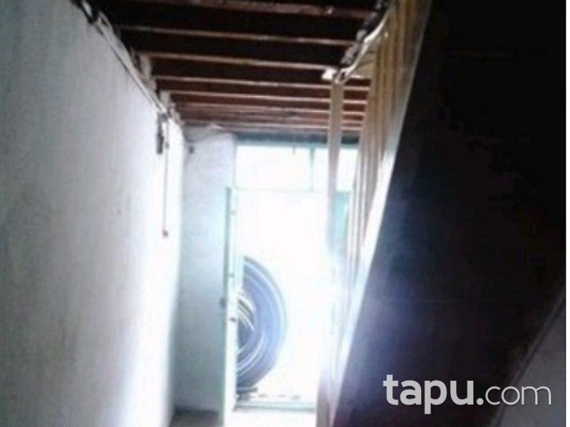 Burdur Altınyayla'da 2 Katlı Kargir Ev