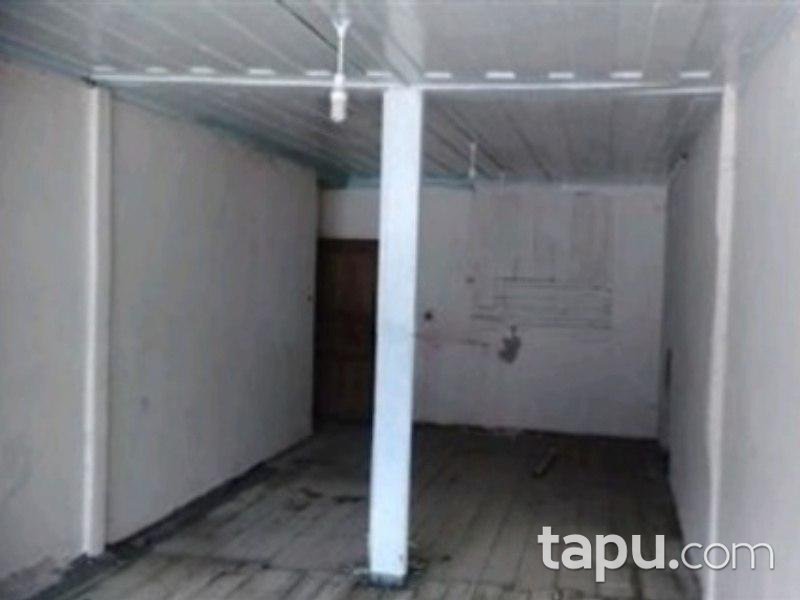 Burdur Altınyayla'da 2 Katlı Kargir Ev