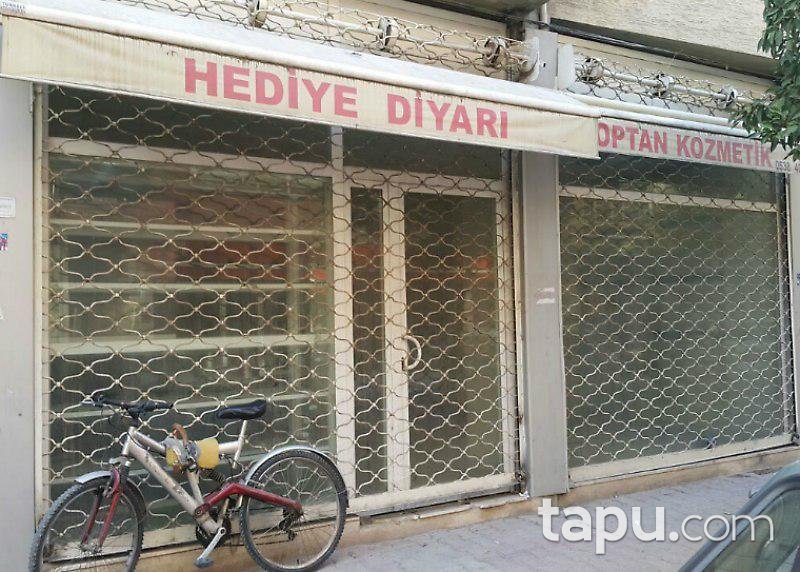 Mersin Akdeniz'de 110 m2 Dükkan