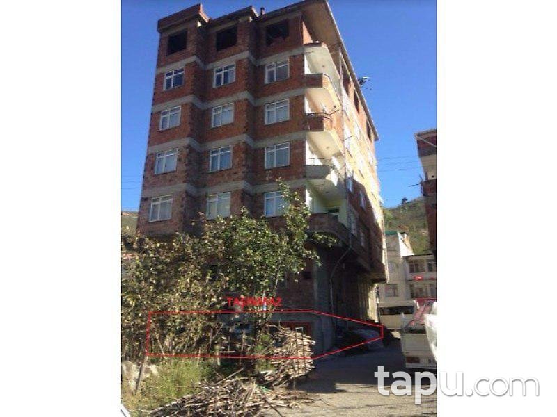 Giresun Doğankent Merkez Mahallesi'nde 141 m2 Depo