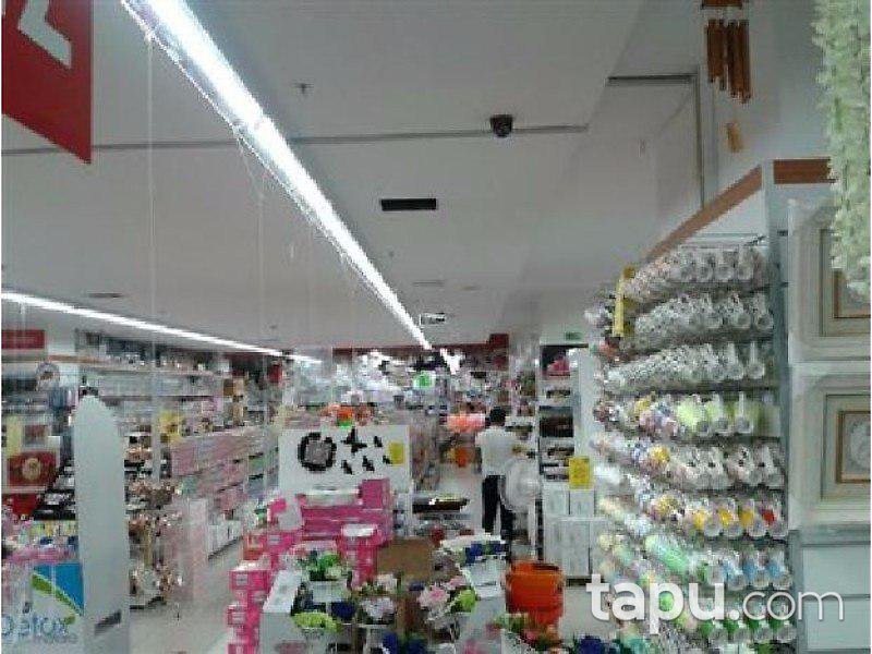 İstanbul Esenyurt Sultaniye'de AVM İçinde Dükkan 103 m2