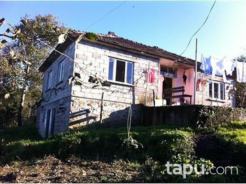 Trabzon Çağlayan Okçu Mahallesi'nde Çay Bahçeli Ev 340 m2