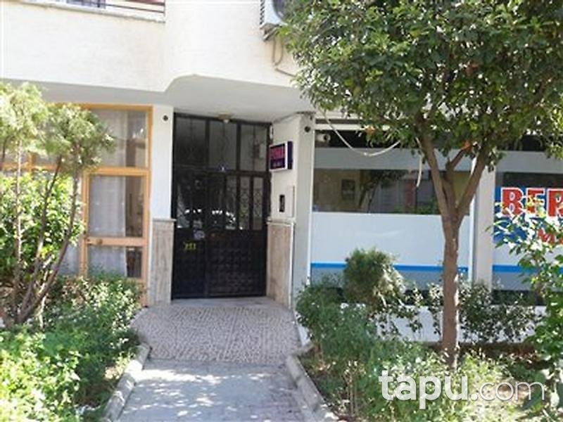 Mersin Akdeniz Hamidiye Mahallesi'nde 63 m2 Dükkan