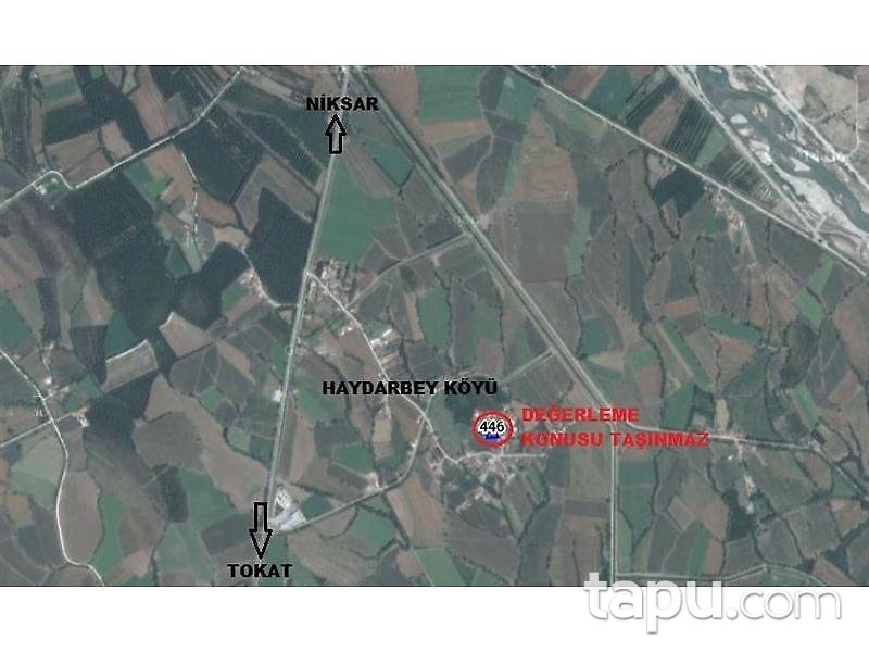 Tokat Niksar Haydarbey Köyü'nde 6+2 Müstakil Ev 235 m2