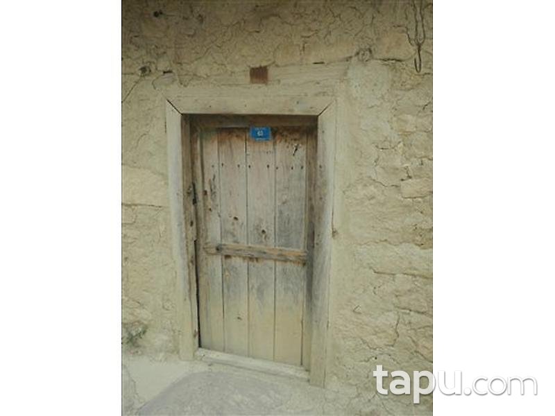 Mersin Mut Elbeyli Mahallesi'nde 25 m2 Kargir Ev