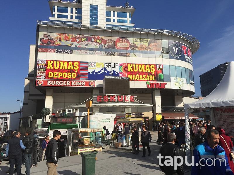 İstanbul Esenyurt Sultaniye'de AVM İçinde Dükkan 103 m2
