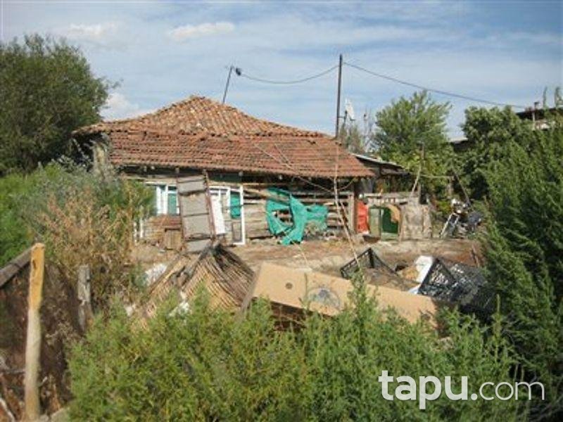 Bursa Mustafakemalpaşa'da Avlulu Kerpiç Ev ( İmara açılmış parseldedir.)