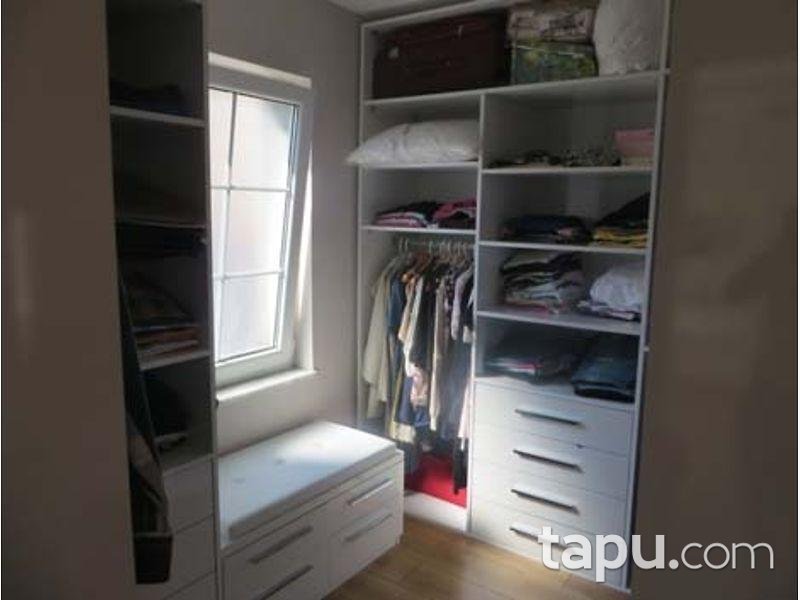 Yakacık Country  Sitesi'nde 5+2 Teraslı Villa