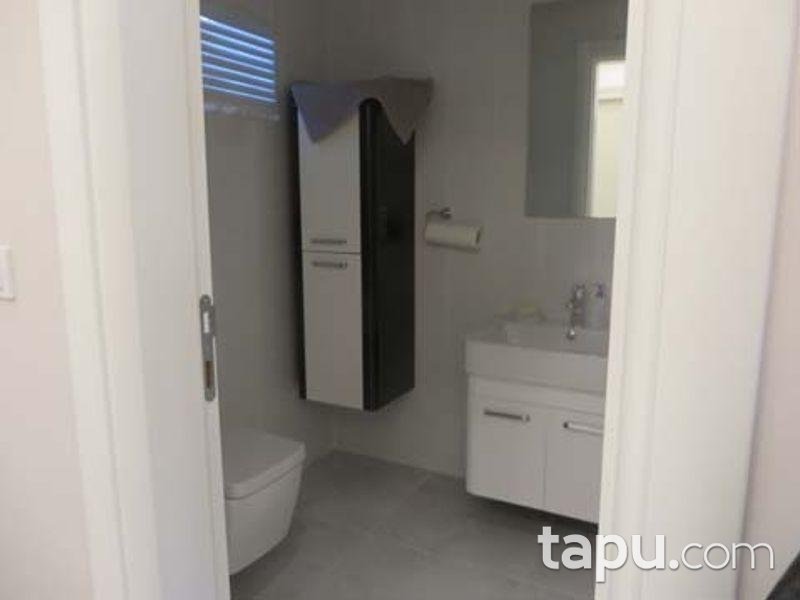 Yakacık Country  Sitesi'nde 5+2 Teraslı Villa