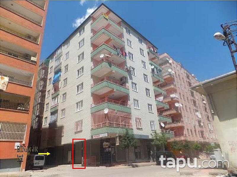 Diyarbakır'da 16m2 Dükkan