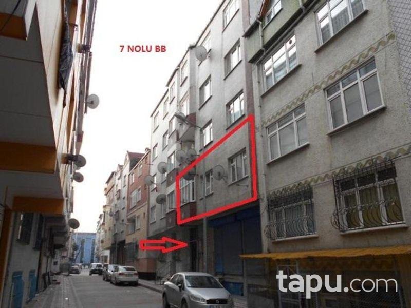 İstanbul Sultançiftliği Mahallesi'nde 114 m2 Daire 3+1
