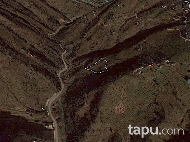 Trabzon Yomra İlçesi Taşdelen'de 7652m2 Fındık Bahçesi