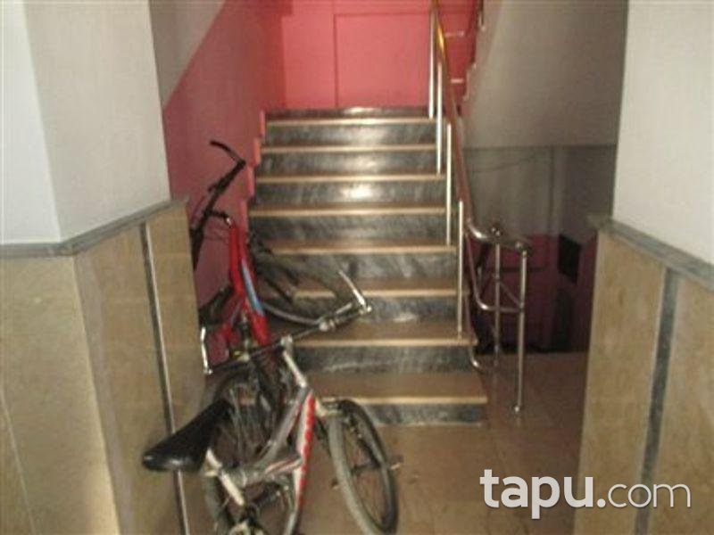 İstanbul Arnavutköy Merkez Mahallesi'nde 2+1 Daire