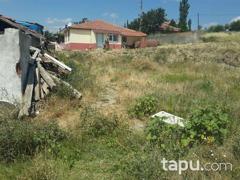 Amasya Suluova'da Ahşap Ev ve İmarlı Arsa