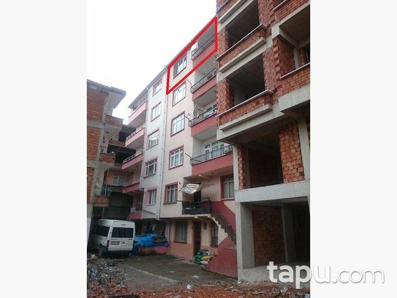 Ordu Ünye Liseler Mahallesi'nde 1+1 Daire 77 m2