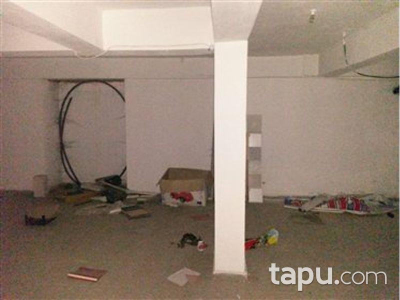 Konya Selçuklu Bedir Mahallesi'nde 202 m2 Depolu Dükkan