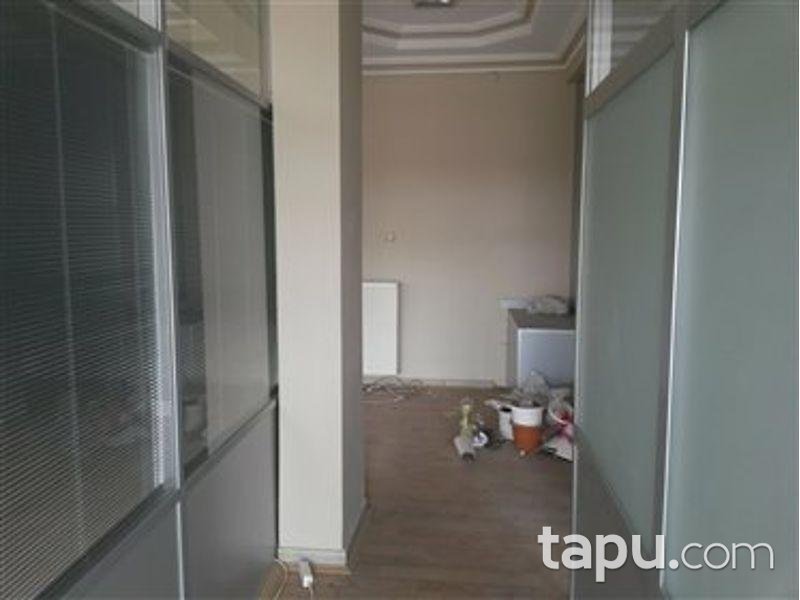 Konya Selçuklu Bedir Mahallesi'nde 202 m2 Depolu Dükkan