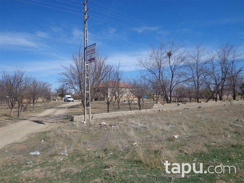 Konya Altınekin'de Köy evi ve Müştemilatı