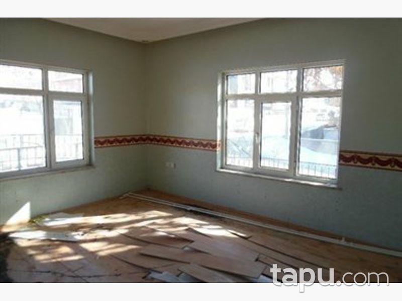 Konya Cihanbeyli'de 365 m2 Bina