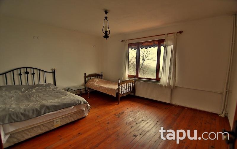 İznik Çampınar Köyünde Müstakil Ev