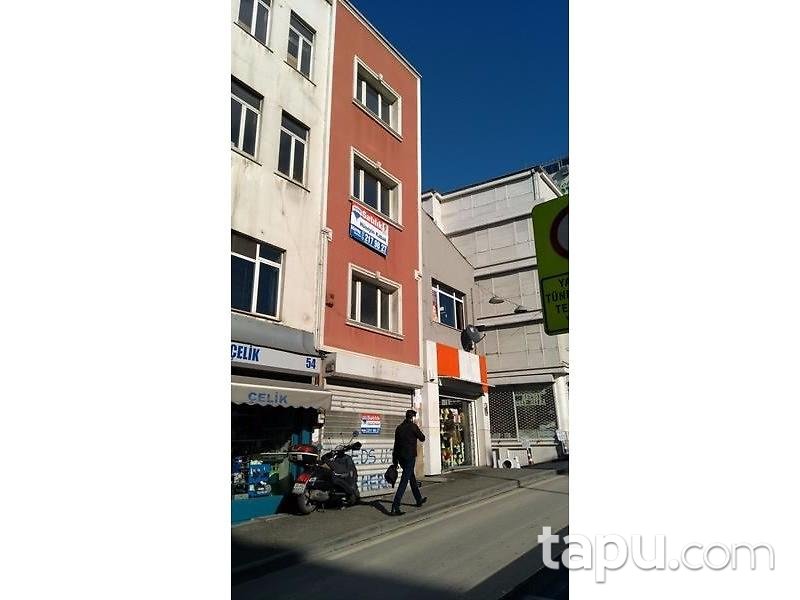 Tarlabaşı Bulvarı'nda Taksim Meydan'a Yakın 250 m2 Komple Bina