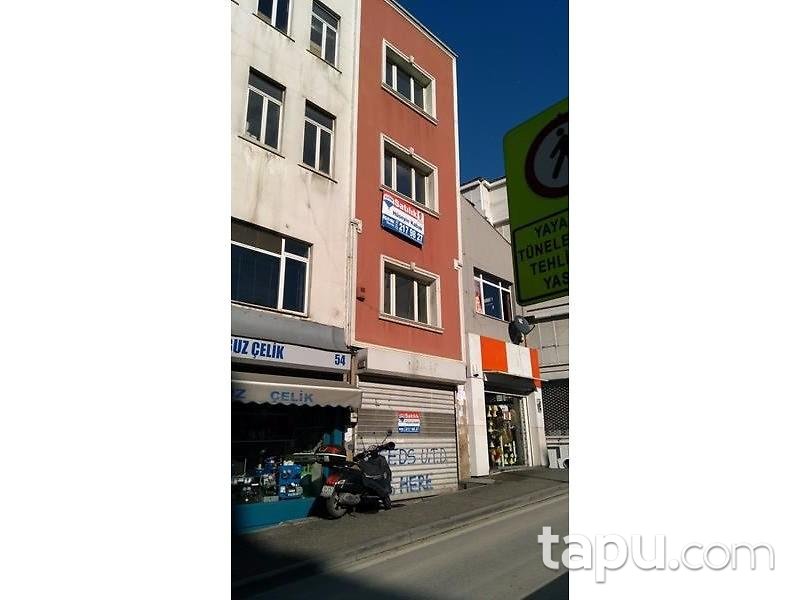 Tarlabaşı Bulvarı'nda Taksim Meydan'a Yakın 250 m2 Komple Bina