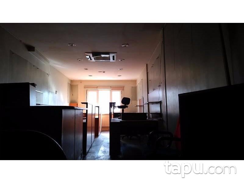 Tarlabaşı Bulvarı'nda Taksim Meydan'a Yakın 250 m2 Komple Bina